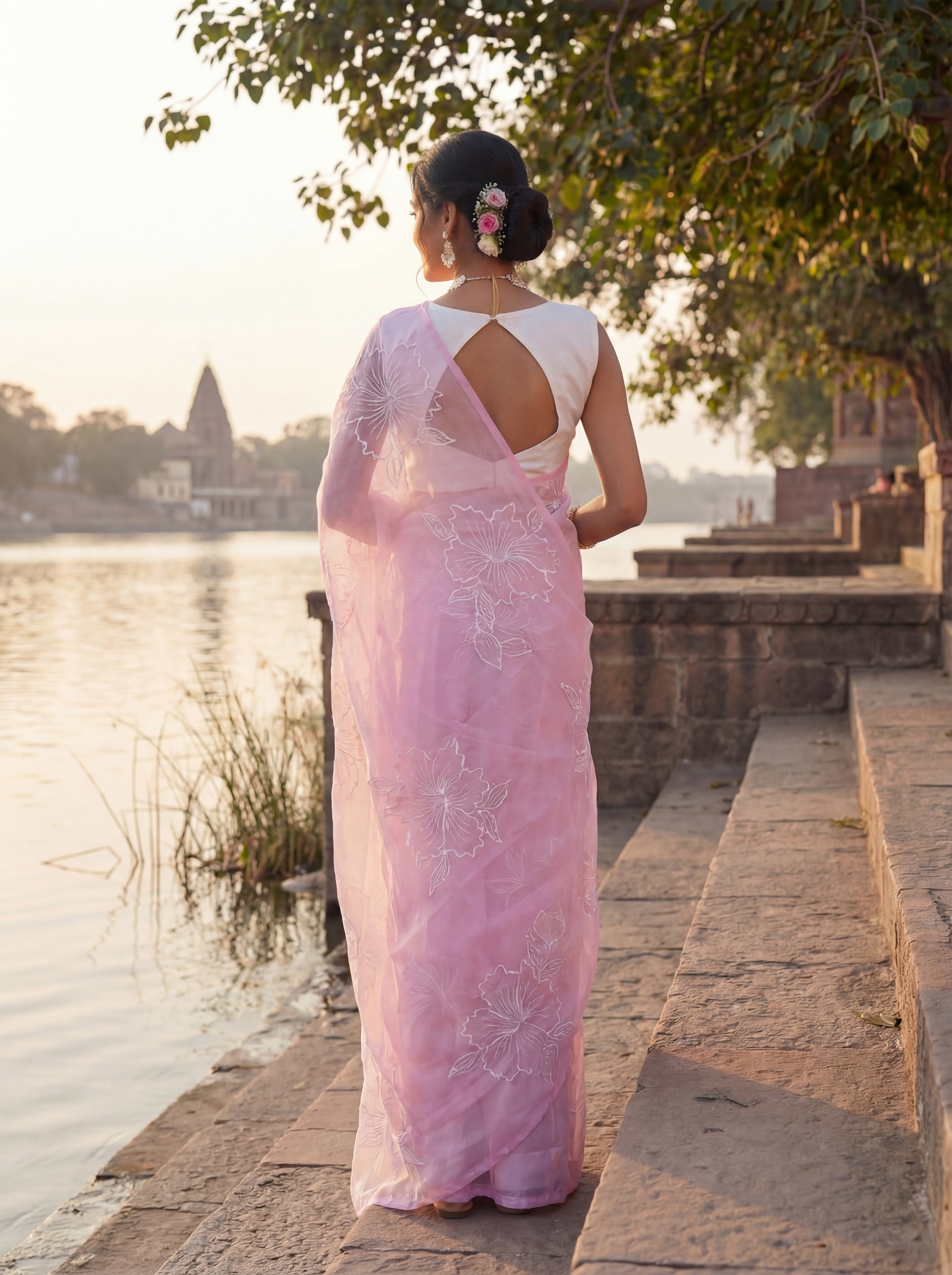 Pink Organza Floral Thread Work Saree