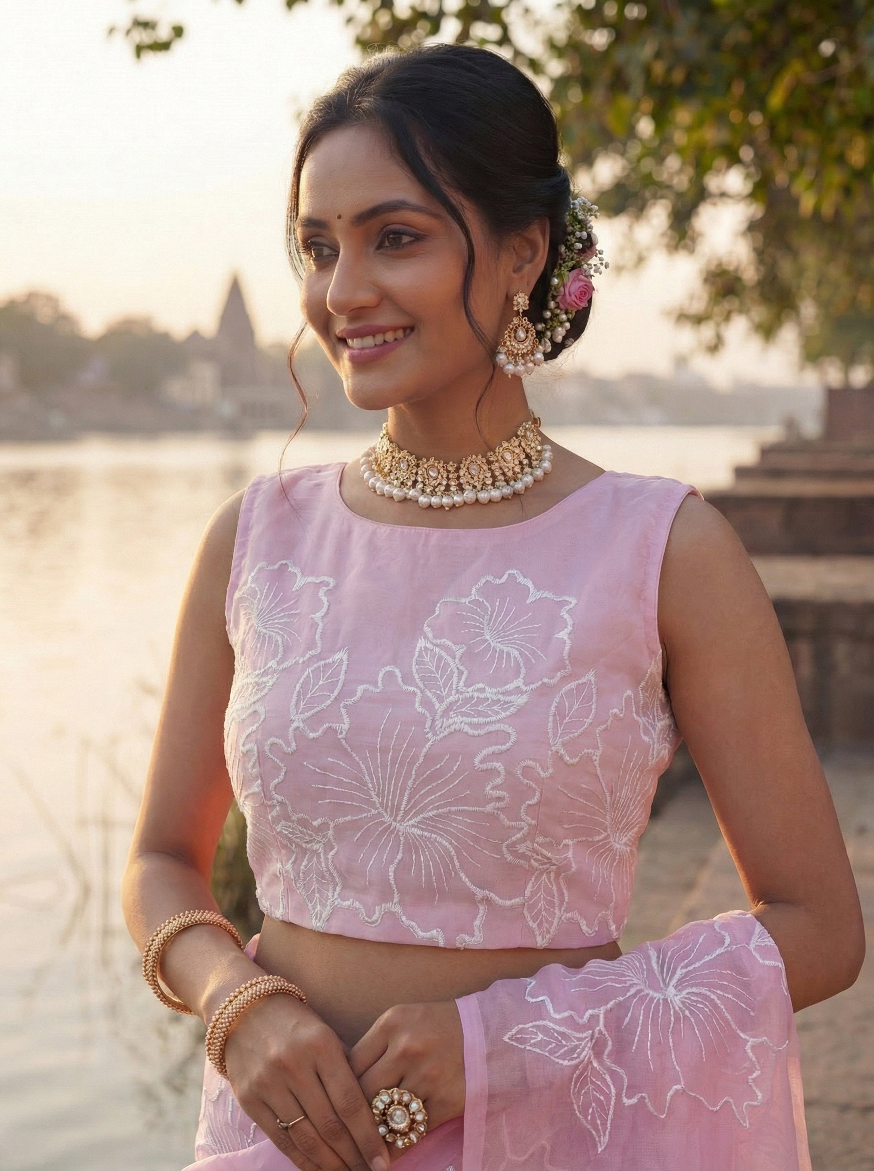 Pink Organza Floral Thread Work Saree